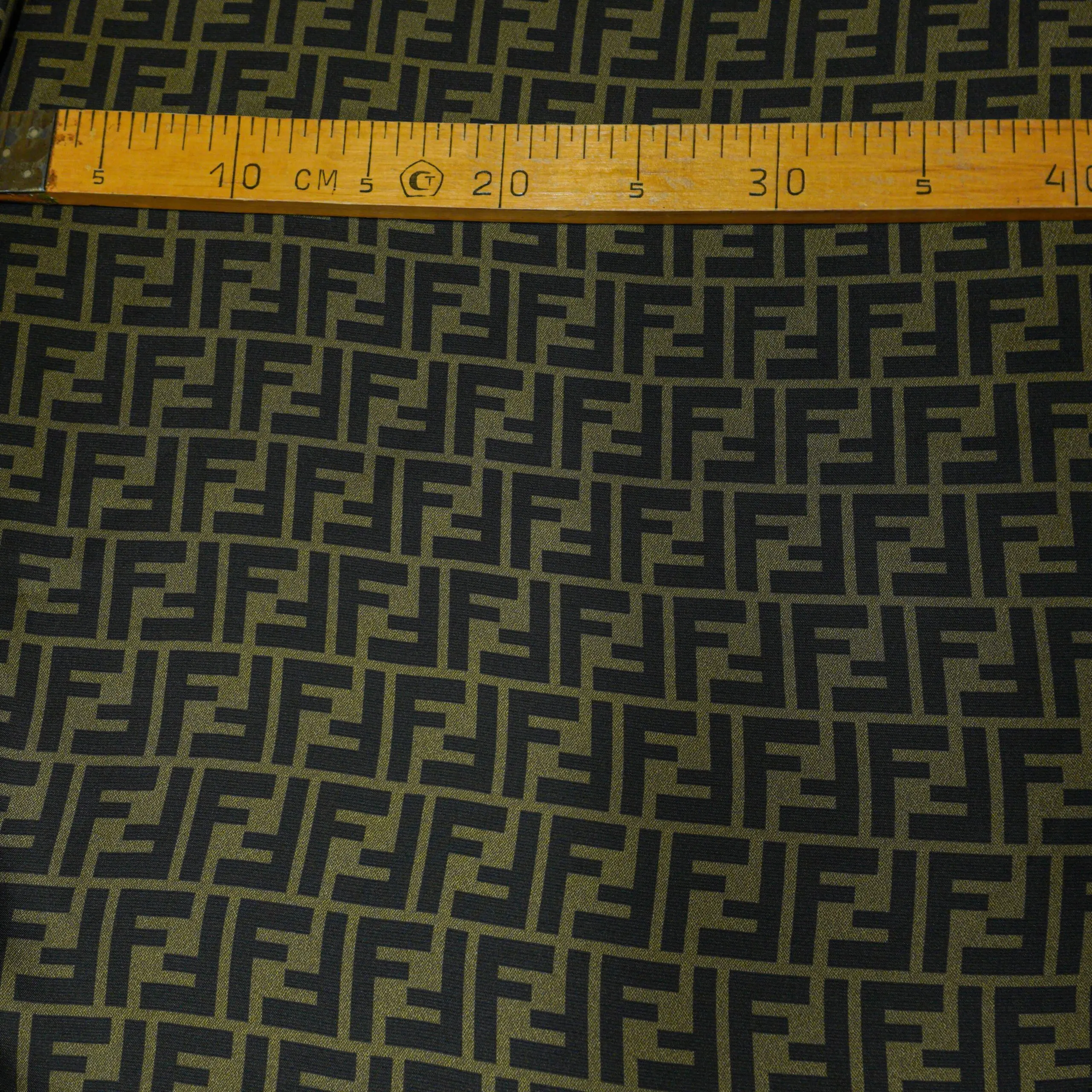 100 % šilkas su geometriniu raštu - Image 4